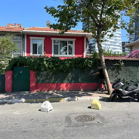 Sisli - Room47 Kapselhotel *